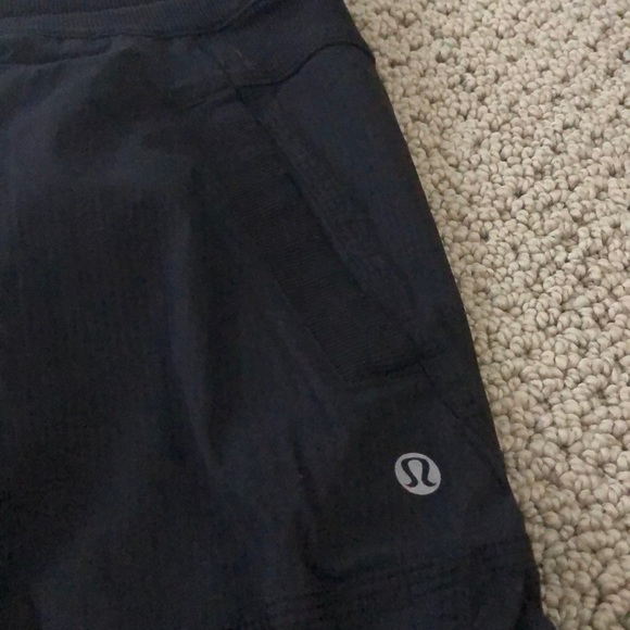 Lulu Lemon Dance Studio Pant, Size 6, Unlined - Picture 3 of 4